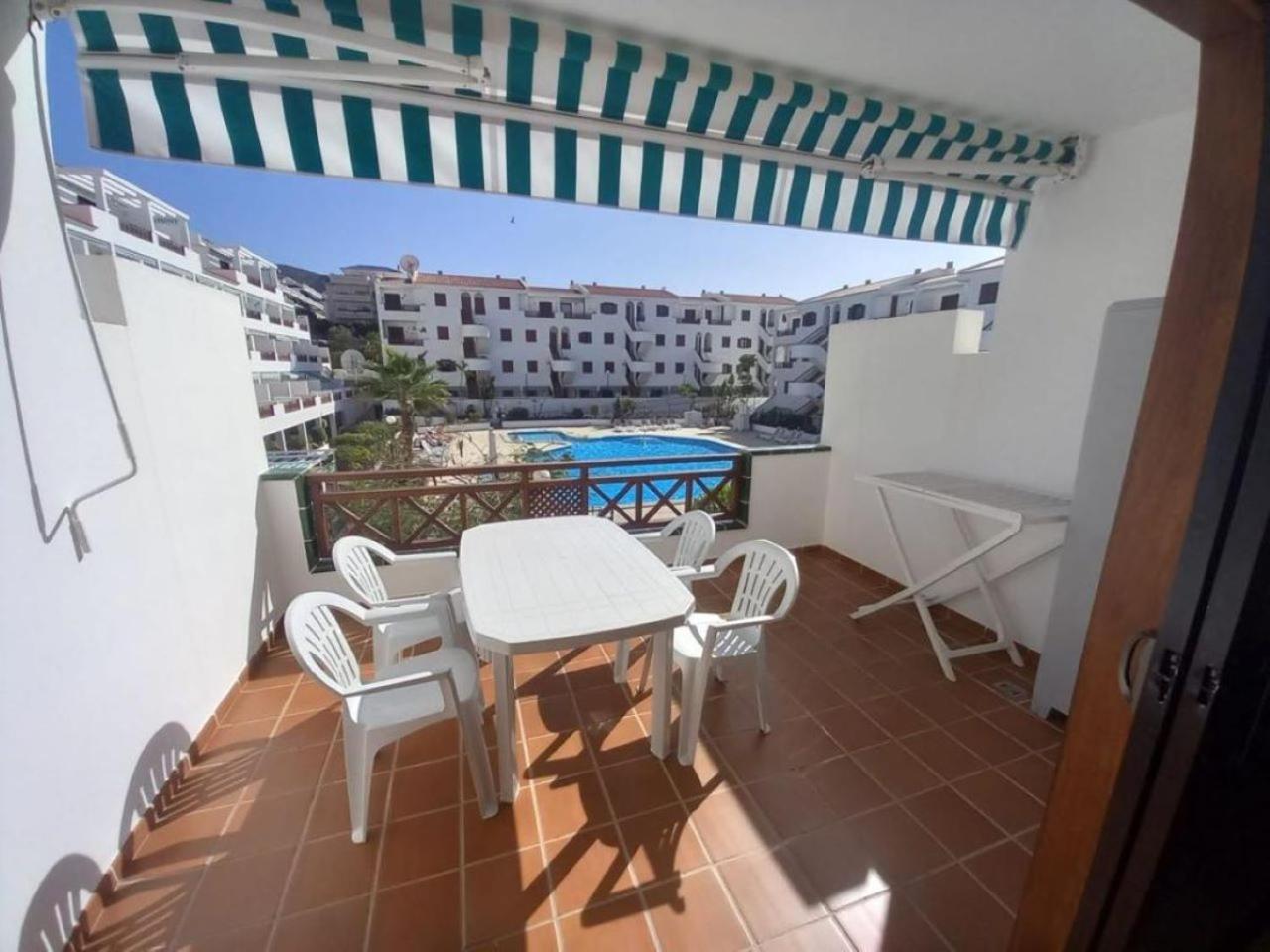 Victoria Court 2 - Lovely Apartment 65 Los Cristianos  Luaran gambar