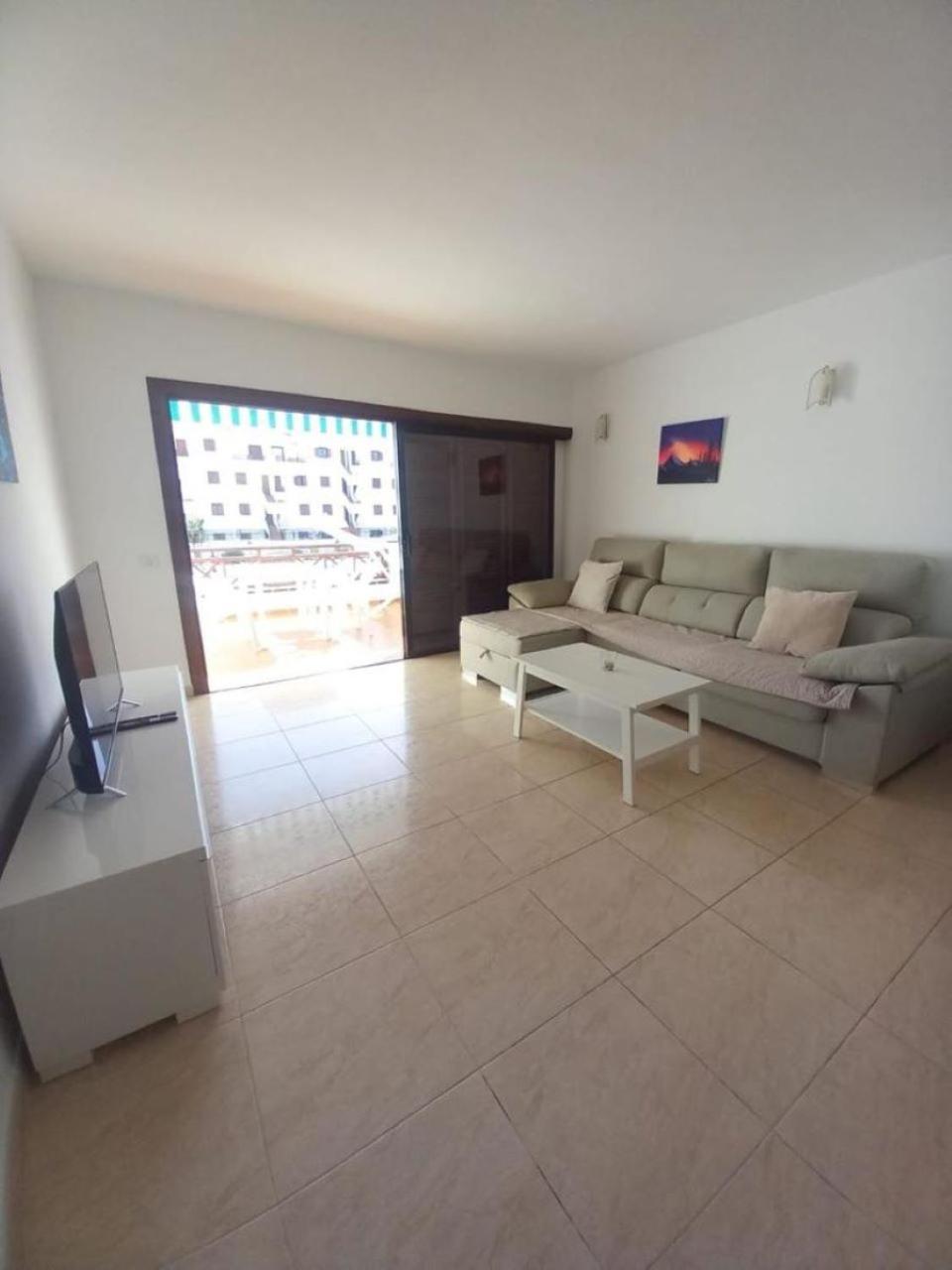 Victoria Court 2 - Lovely Apartment 65 Los Cristianos  Luaran gambar